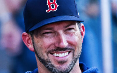 Red Sox quitan el interinato y nombran a Chad Tracy mánager tras giro histórico