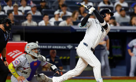 Bellinger pega jonrón de 3 carreras y Yankees vencen 6-4 a Mets en aniversario del 11 de Septiembre