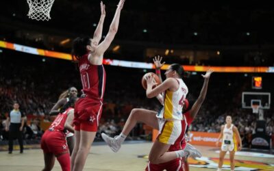 Estados Unidos supera a España por 76-66 y alcanza la final de la Copa del Mundo FIBA ​​contra Francia.