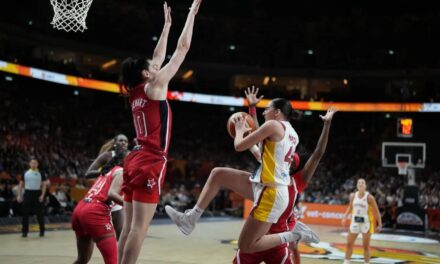 Estados Unidos supera a España por 76-66 y alcanza la final de la Copa del Mundo FIBA ​​contra Francia.