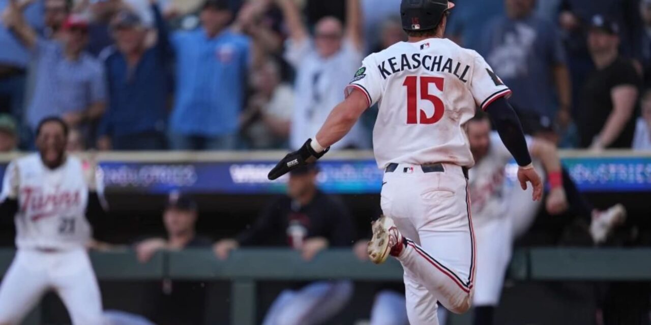 Mellizos vencen 5-4 a los Yankees en la 13ra con sencillo de Victor Caratini