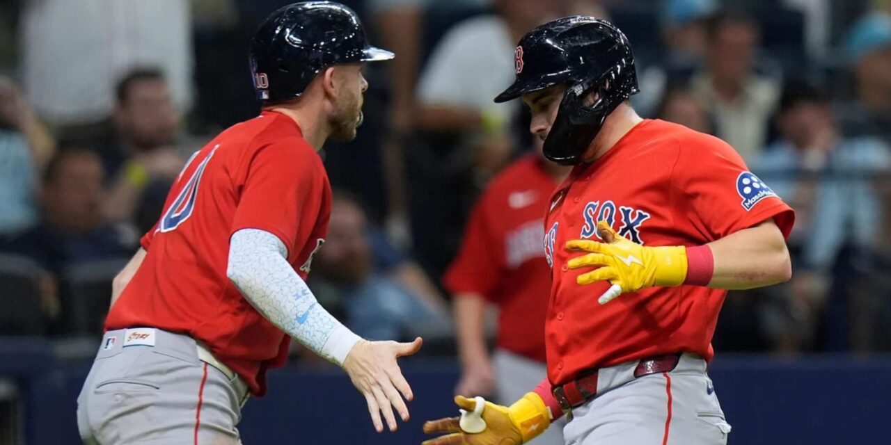 Los Red Sox vencen a los Rays 4-2 y se acercan a un puesto en los playoffs.