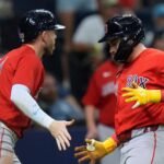 Los Red Sox vencen a los Rays 4-2 y se acercan a un puesto en los playoffs.