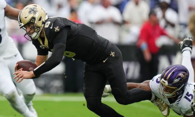 Tyler Shough y los Saints logran 2 grandes series al final y vencen por 24-17 a los Ravens