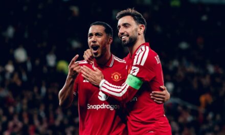 Manchester United golea al Sabah en su debut en la Champions