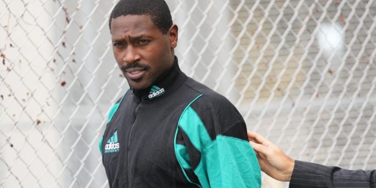 Antonio Brown aceptará acuerdo de culpabilidad por intento de asesinato, dice el abogado del ex NFL