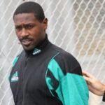 Antonio Brown aceptará acuerdo de culpabilidad por intento de asesinato, dice el abogado del ex NFL