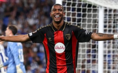 Bournemouth vence 2-1 a Real Sociedad. Juventus y Crystal Palace ganan por goleada