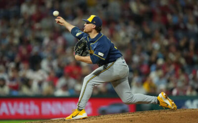 Los Brewers alcanzan las 100 victorias por primera vez y frenan el avance de los Phillies hacia los playoffs con un triunfo de 5-1.
