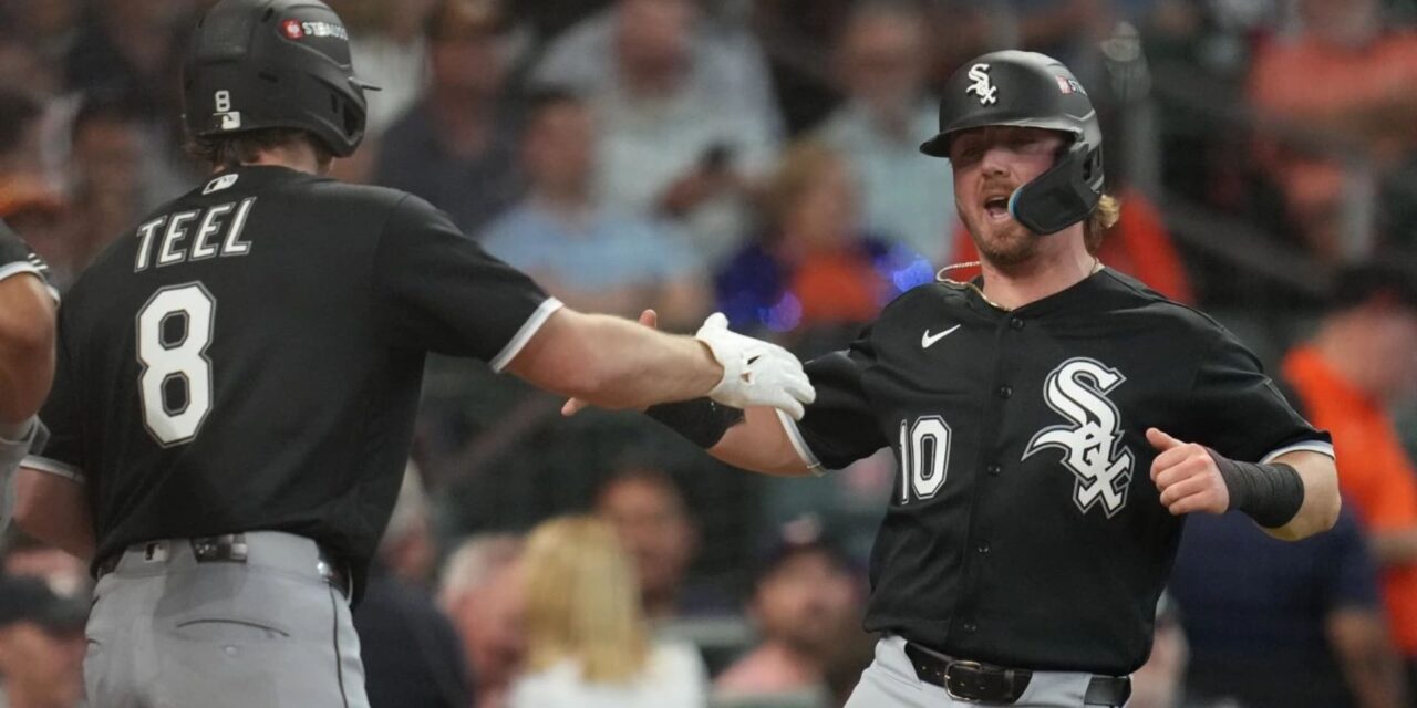 White Sox golpean primero en serie de comodines al vencer a los Astros 6-3