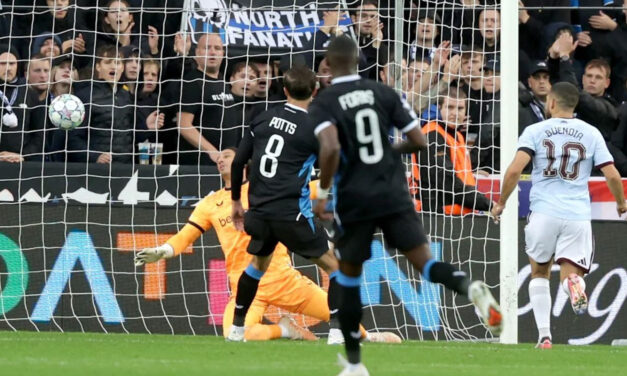 Festival de goles en Brujas con victoria del Aston Villa de Emery