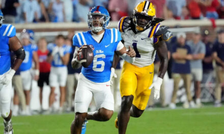 Trinidad Chambliss guía a Mississippi (n.º 8) a la victoria sobre LSU (n.º 7) por 32-24 en el regreso de Lane Kiffin a Ole Miss.