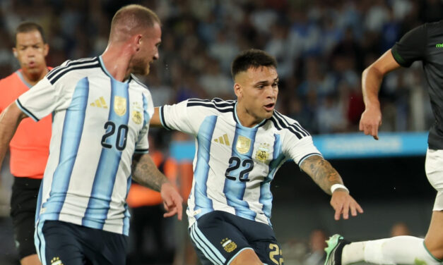 Argentina aprueba con goleada ante Bolivia su primer desafío tras retiro de Messi