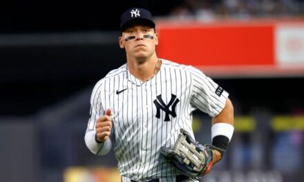Judge se va en blanco en su regreso pero Yankees hilan 34ta campaña ganadora al vencer 5-3 a Rockies