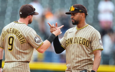 Xander Bogaerts impulsa un 2do inning de 7 carreras y Padres vencen 9-2 a Rockies