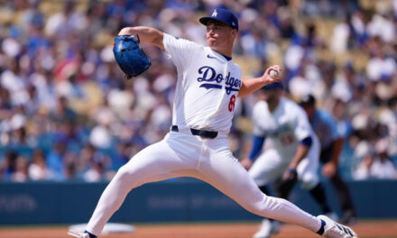Los Dodgers superan al bullpen de los Giants en una victoria por 3-1 para barrer la serie de tres partidos.