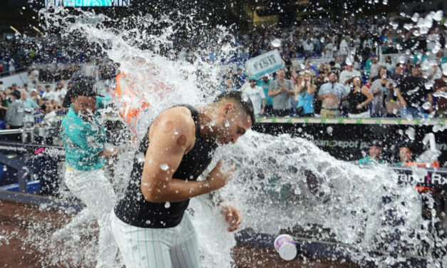 Jonrón de Ramírez corona una novena de 4 carreras en triunfo 6-4 de Marlins sobre Dodgers