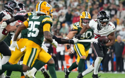 Bijan Robinson arrasa con los Packers y los Falcons logran una cómoda victoria por 35-14.