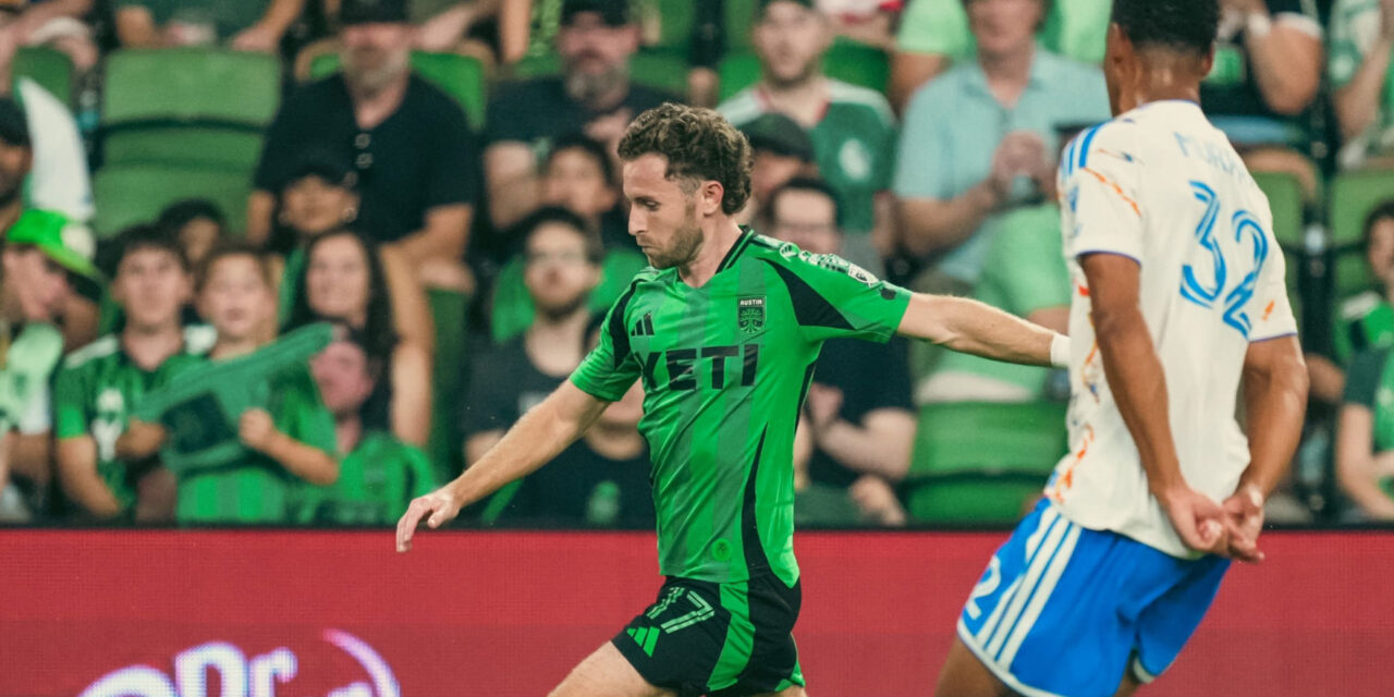 Christian Ramírez anota dos goles en los minutos finales para ayudar a Austin a remontar y empatar 3-3 con San Diego.