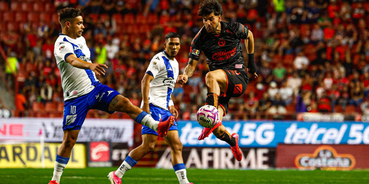 Empate a cero entre Xolos y Puebla; Mora ni a la banca