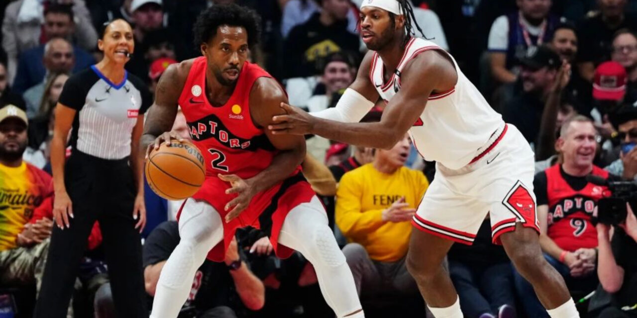 Kawhi Leonard anota 23 puntos en su regreso a Toronto y Raptors aplastan 135-92 a Bulls