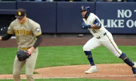 Un sencillo de dos carreras de Chourio ante Miller, con dos outs en la novena entrada, dio a los Brewers la victoria sobre los Padres y una ventaja de 2-0 en la NLDS.
