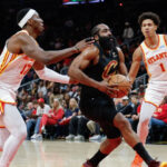 Los Hawks vencen a los Cavs 114-111 y ponen fin a su mala racha