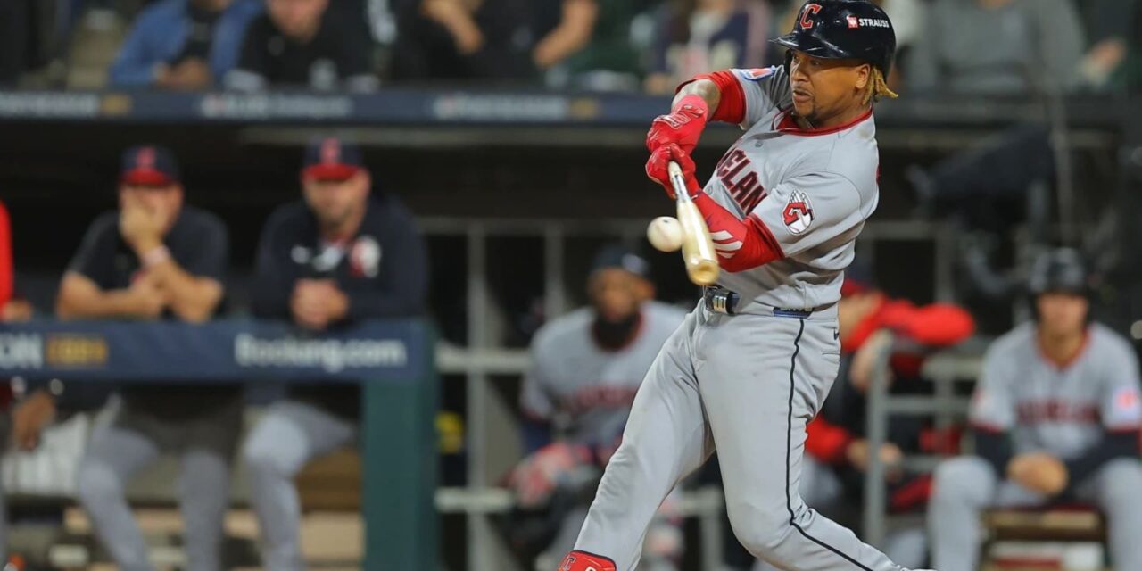 Habrá 5to juego en serie divisional: José Ramírez pega jonrón y Guardianes vencen a Medias Blancas