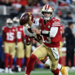Purdy y los 49ers consiguen una amplia ventaja y logran mantenerla para vencer a los Commanders por 23-17