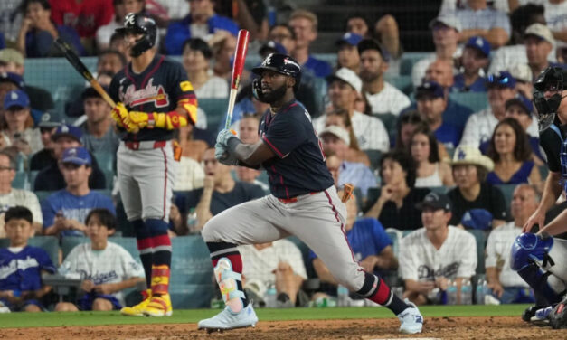 Michael Harris II guía a los Braves a una victoria de 3-2 sobre los Dodgers en el segundo juego para empatar la NLDS.