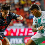 Los Xolos ganaron después de seis fechas; frenan al Santos