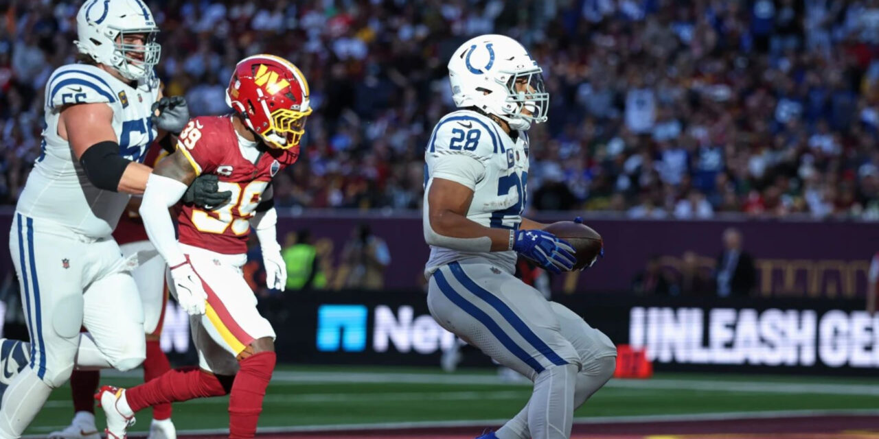 Taylor anota dos touchdowns terrestres y los Colts vencen a los Commanders 30-13 en Londres.