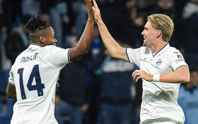 Lazio golea 6-2 a Sassuolo y sigue líder en Italia