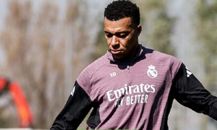 Mbappé no se entrena y continúa con su proceso de recuperación