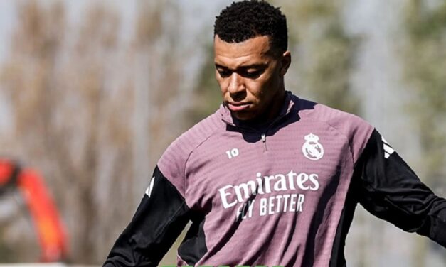 Mbappé no se entrena y continúa con su proceso de recuperación