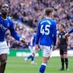 Everton en venta. Su dueño de EE.UU. explora opciones de inversión