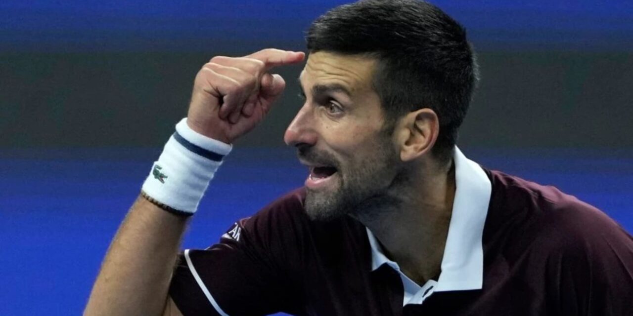  Djokovic remonta, vence al local Bu y avanza a cuartos del Abierto de China