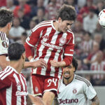 Armando Gónzalez anota gol y le da triunfo al Olympiacos en Europa League