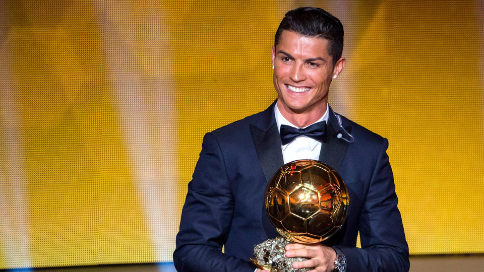 Cristiano gana el Balón de Oro de Todos los Tiempos superando a Messi