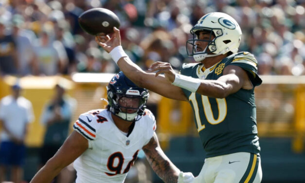 La conexión Love-Watson ayuda a los Packers a cobrarse cierta revancha ante los Bears con una paliza de 31-7.