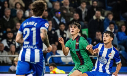 Deportivo y Levante empatan en Riazor
