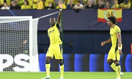 Villarreal remonta ante el Nápoles y vuelve a sonreír en Europa