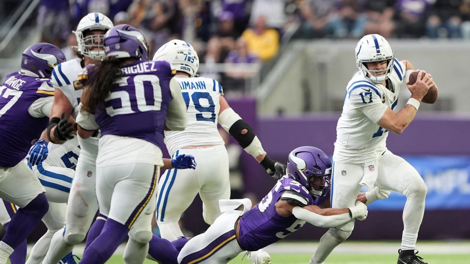 La defensa de los Vikings neutraliza a Daniel Jones y a los Colts, logrando una victoria por 16-10 y manteniéndose invictos.