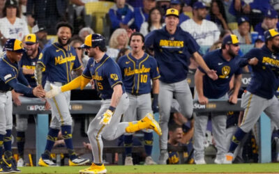 Brewers vencen 6-2 a los Dodgers y toman ventaja 3-0 en la Serie de Campeonato de la Nacional