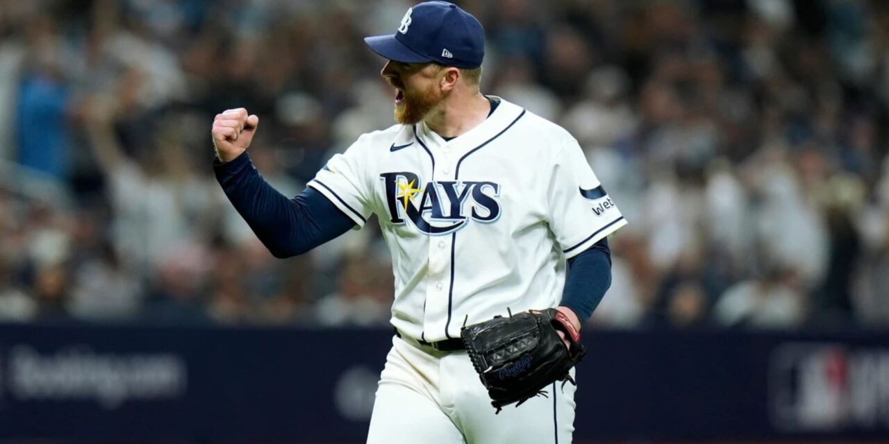 Rasmussen mantiene el juego sin hits durante 7 entradas y 2/3; los Rays inauguran la Serie Divisional de la Liga Americana con una victoria de 1-0 sobre los Yankees.