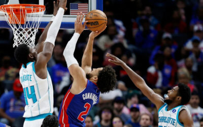 Cade Cunningham anota 30 puntos para ayudar a los Pistons a contener a los Hornets, 97-89