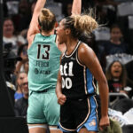 Hillmon anota la canasta que rompe el empate en la prórroga y las Dream vencen a las Liberty por 101-98, colocándose 2-0 en la serie.