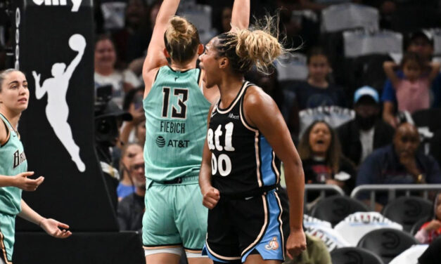 Hillmon anota la canasta que rompe el empate en la prórroga y las Dream vencen a las Liberty por 101-98, colocándose 2-0 en la serie.