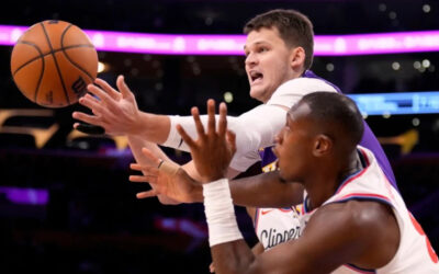 Austin Reaves y Walker Kessler guían a Lakers a triunfo ante Clippers por 125-117