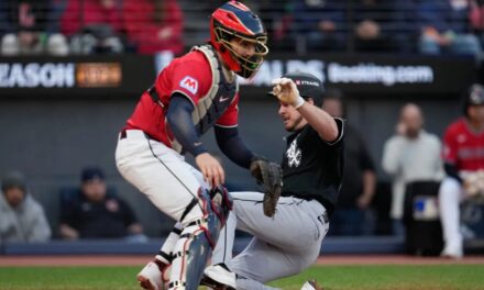 White Sox superan a los Guardians 4-3 y quedan a una victoria de la Serie de Campeonato de la Liga Americana.